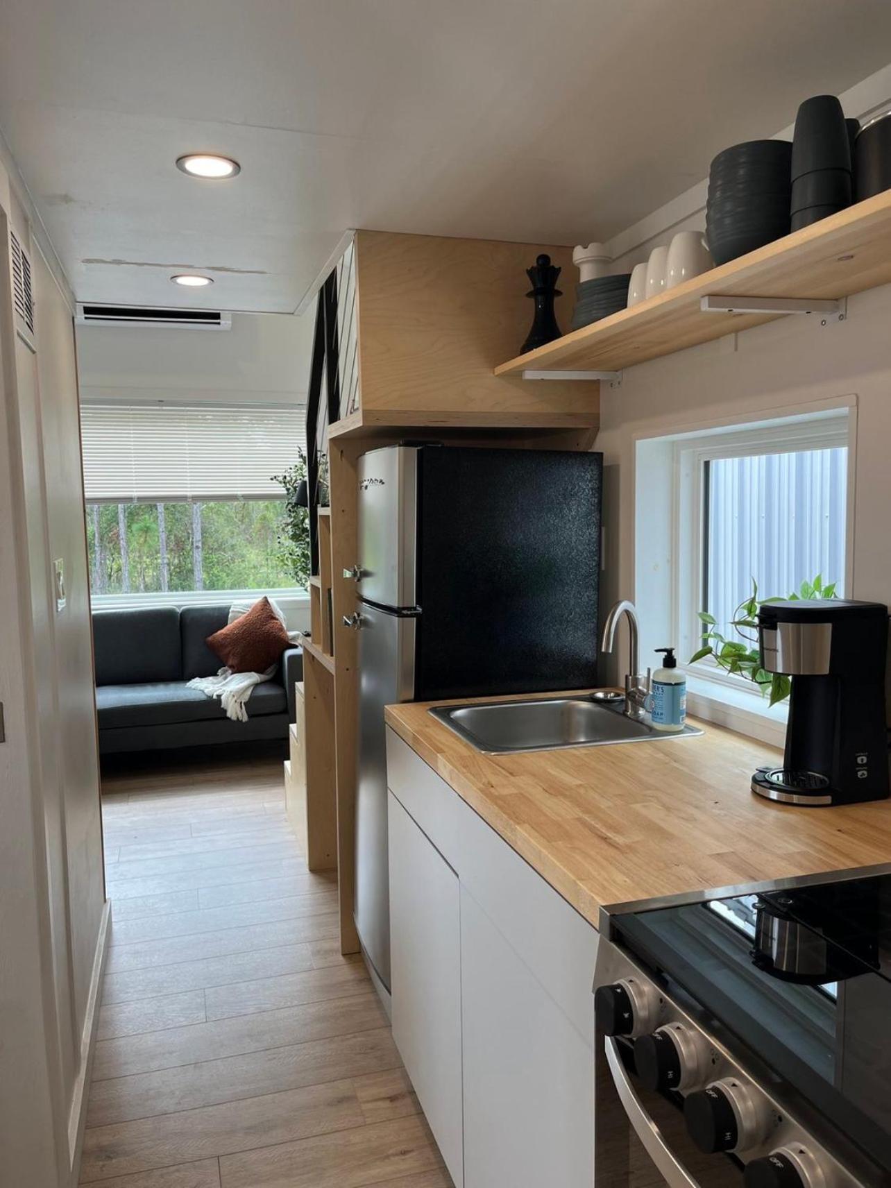 The Mockingbird Tiny Home Перри Экстерьер фото